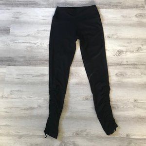 PINK Ultimate Leggings